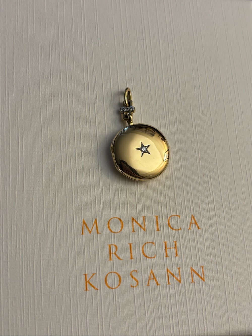 Monica Rich Kosann 18k solid gold star locket with diamonds